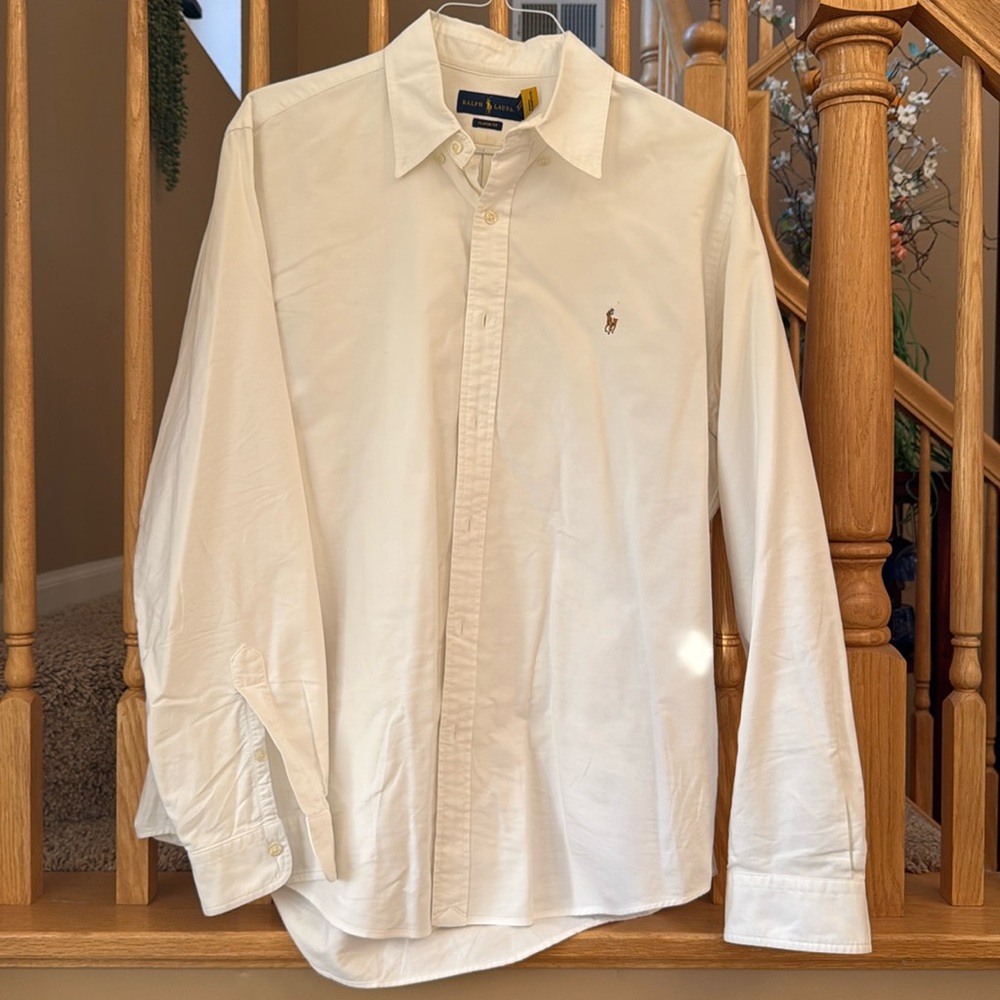 Polo Ralph Lauren 
Classic Oxford shirt